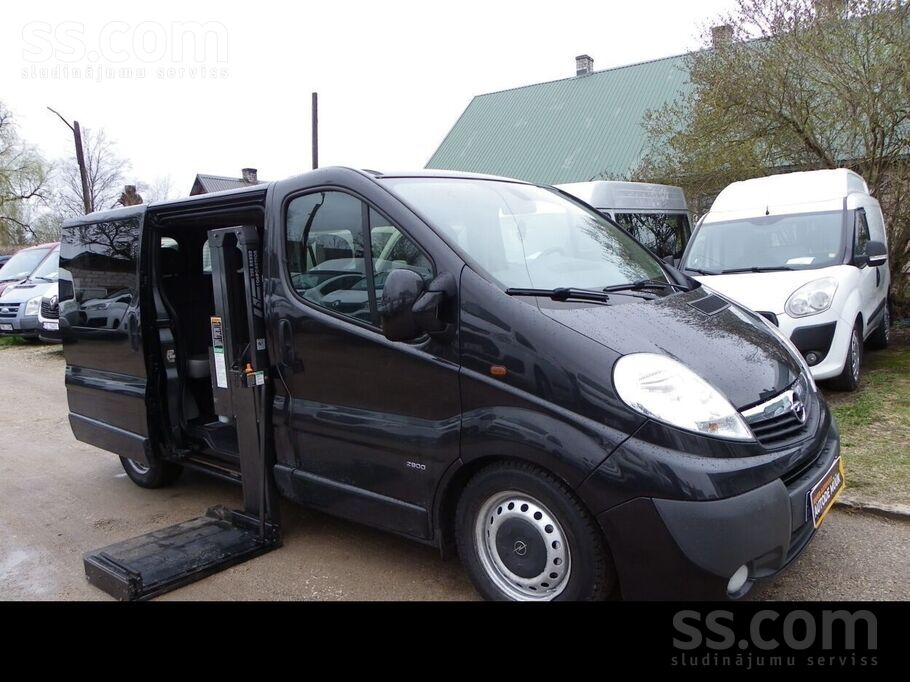 Opel Полная масса: 2940 кг