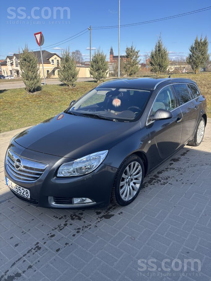 Opel Pārdodas Opel Insignia 96Kw 2.0d 2009. gada. Trans