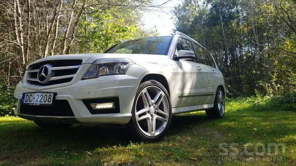 Продаю Мерседес Glk220 в хорошем состоянии для своих лет. Торг уместен в пре