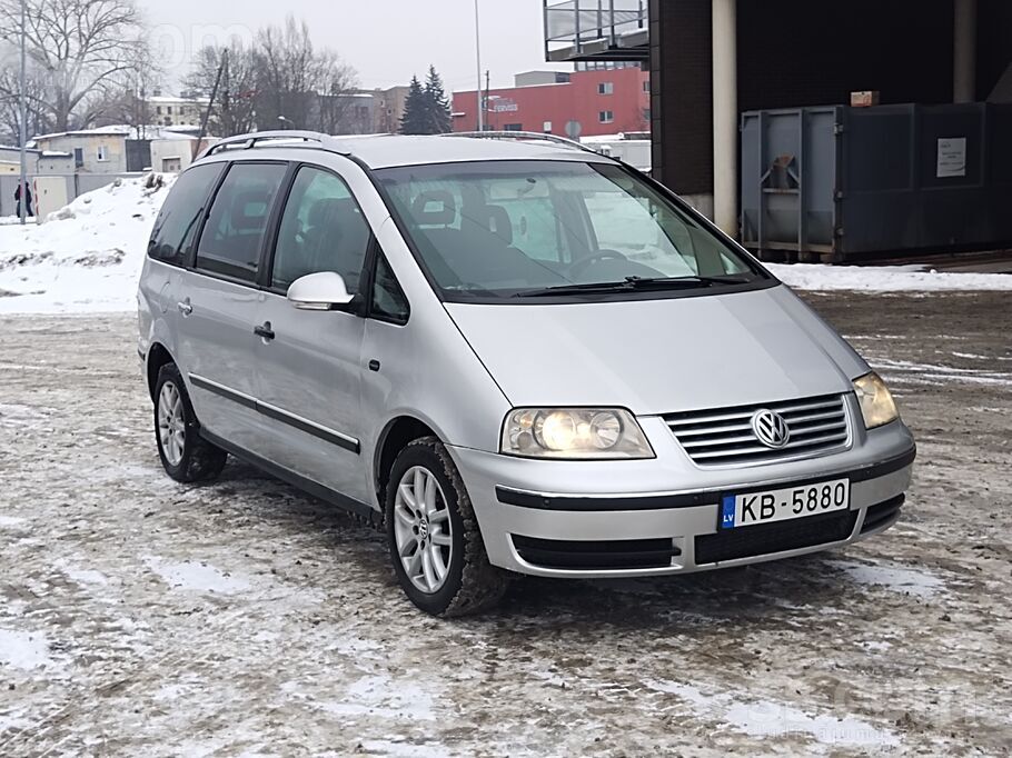 Volkswagen Pārdod VW Sharan 1.9 Dizelis. Automāts, jauna TA,