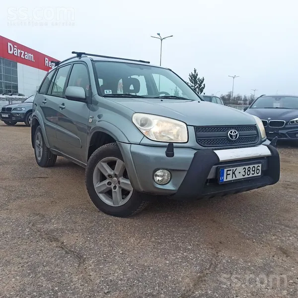 Toyota Rav4 -2.0 benzīns, 110kw, beznzīns, 4x4