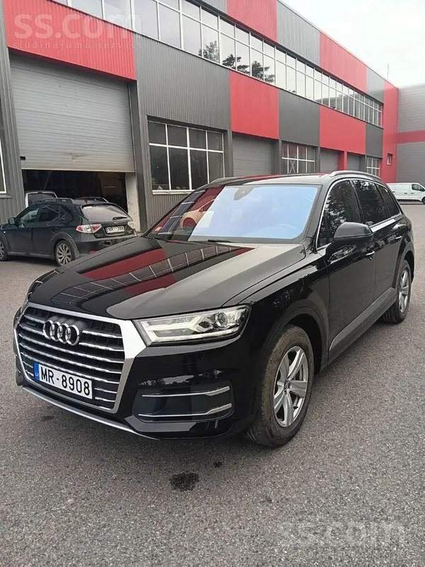 Audi Sakarā ar auto parka maiņu, uzņēmums pārdod Audi Q