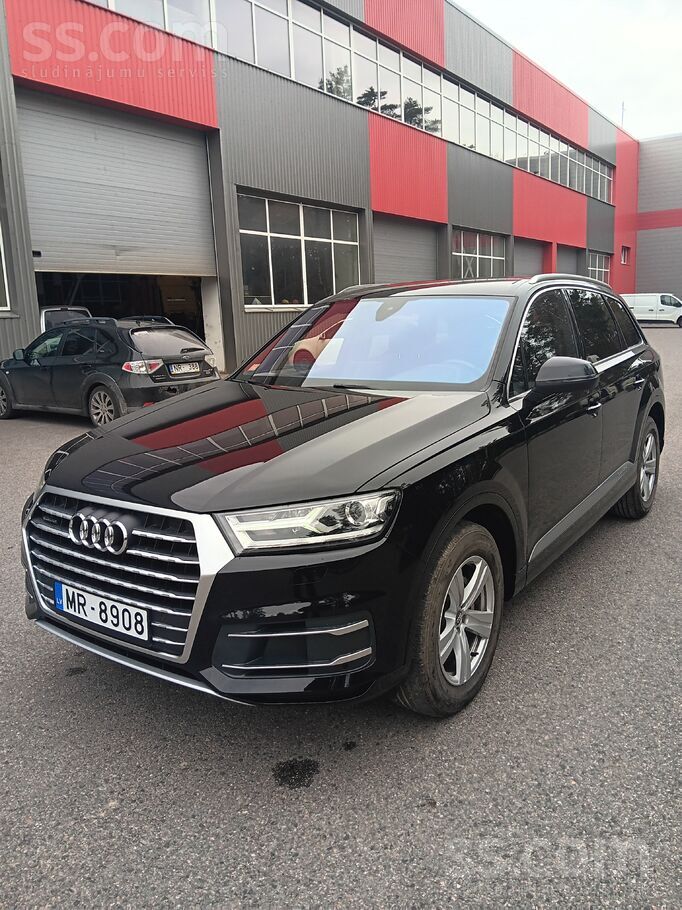 Audi Sakarā ar auto parka maiņu, uzņēmums pārdod Audi Q