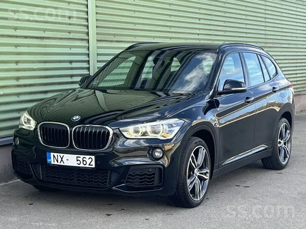 BMW Bmw X1 S-Drive M-pack Benzīns Automāts Navi High G