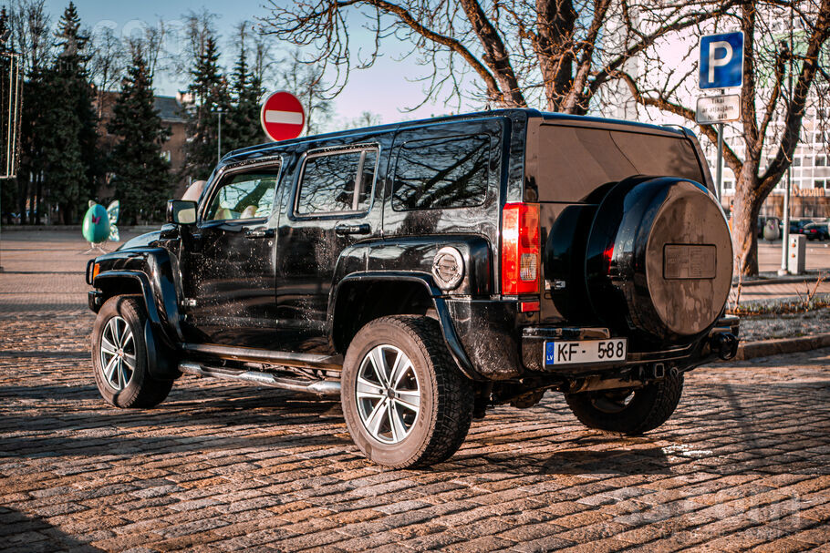 Продается досмотреный джип, автомобиль покупался новым через Amerikas Auto,