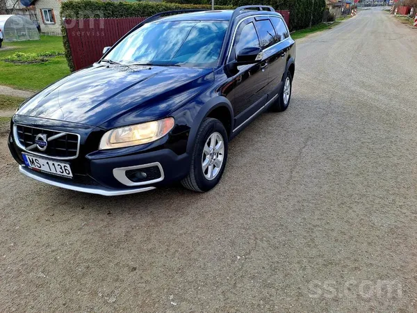 Volvo Tirgojas labs, kopts, auto, labā teh stavoklī atbi