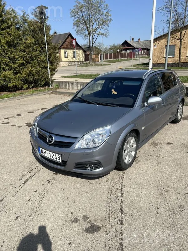 Opel Автомобиль в нормально состояние. Два комплекта ко
