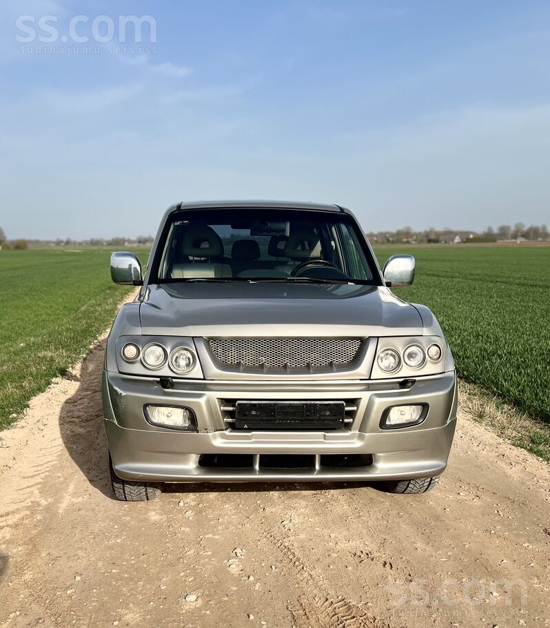 Mitsubishi Pārdod Pajero. Noņemts no uzskaites, vnz nodoti gl