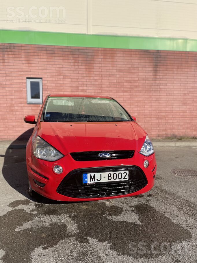 Pardodu Ford S-max 2012 gada Benzins-Gaze.
Izskatu arī maiņas variantus.
