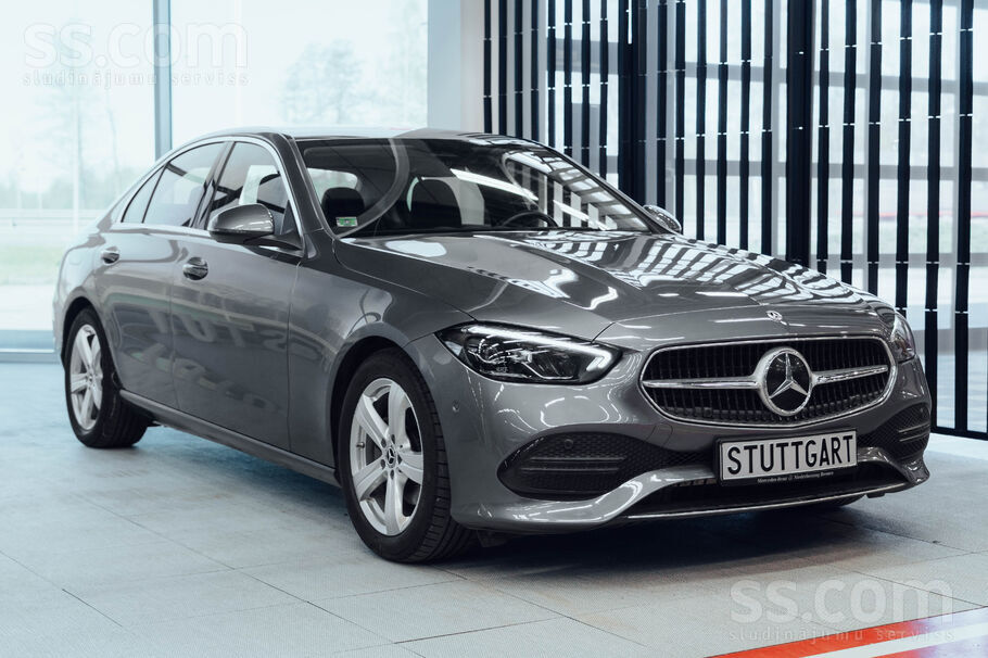 Mercedes-Benz C180 Avantgarde, teicamā vizuālā un tehniskā stāvoklī. A/m atr