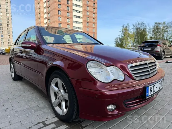 Mercedes Tikko no vācijas. 800eur Pirmā iemaksa. Nomaksa be