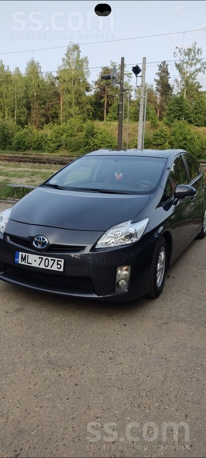 Продается экономичный , ухоженный, надёжный автомобиль. Машина удобна для го