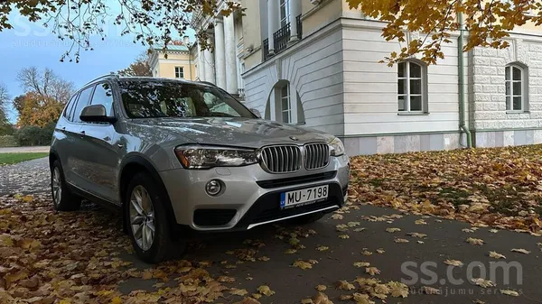X-Drive pilnpiedziņa, automāts, panorāmas lūka, ādas melns kopts salons, tīr