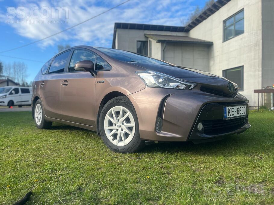 7 vietīgs Prius+. Jaunas automašīnas stāvoklis. Iegādāts jauns Amserv motors