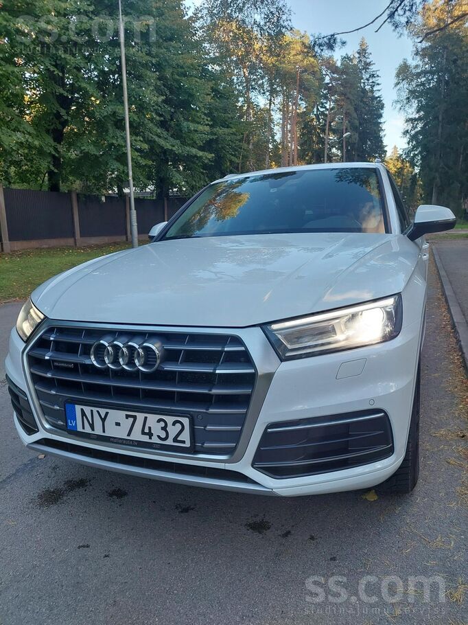 Audi Q5 Quattro 2.0Tdi (190 zs) ar automātisko pārnesumkārbu. Oriģināls nobr