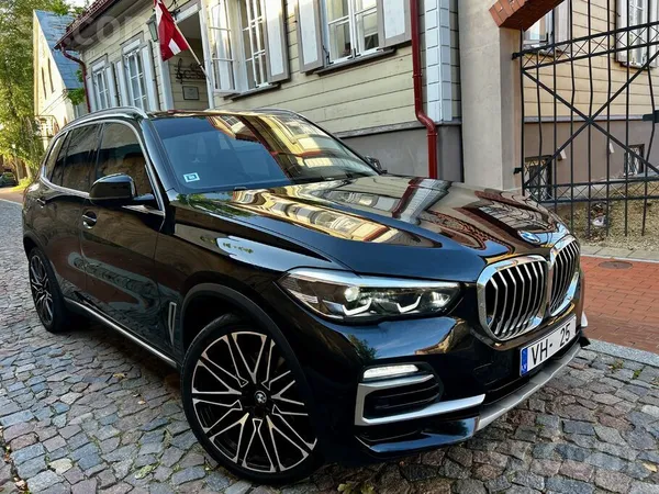 BMW Auto teicamā tehniskā, vizuālā stāvoklī, X-Drive l