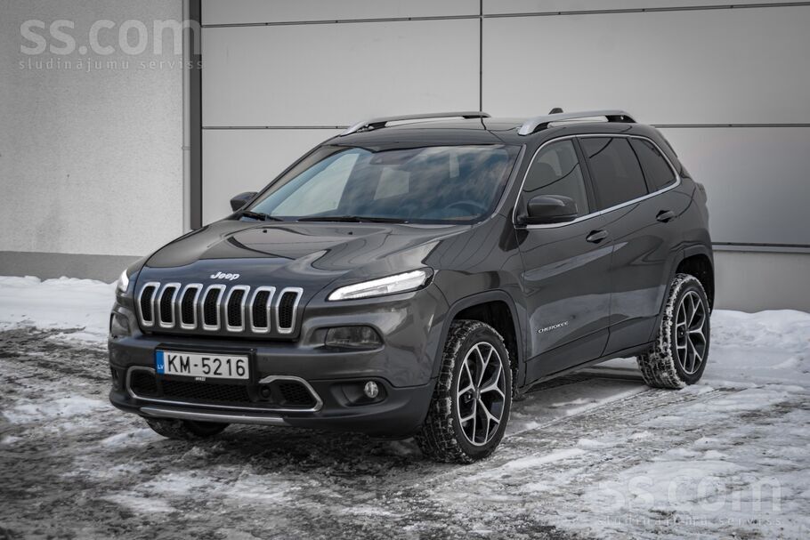 Jeep Cherokee 3.2 benzīns, Automāts.
Auto laba tehniskā un vizuālā stāvo
