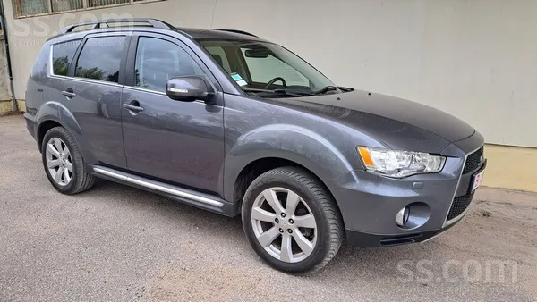 Mitsubishi Tikko atvests no Francijas izcils 4x4 Outlander 2.