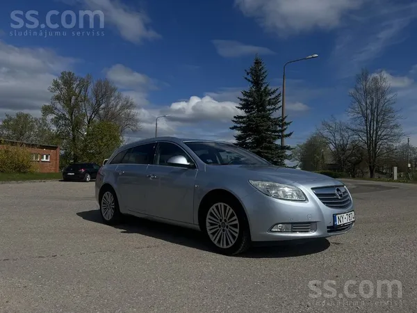 Opel Auto no Nīderlandes. Opel Insignia – Universāls – 