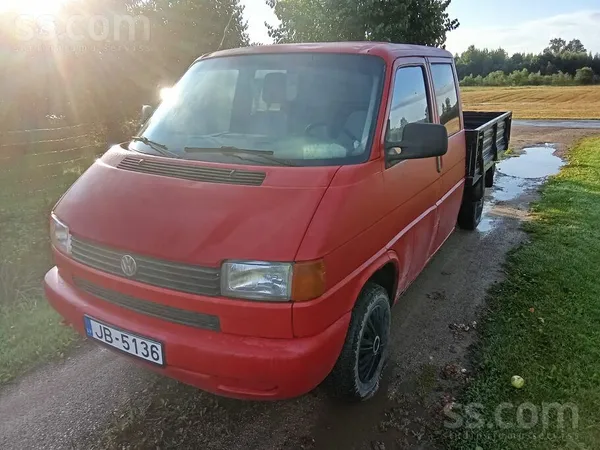 Volkswagen Pārdodu labu T4 darba auto ar1, 9 TD dzinēju, TA 1