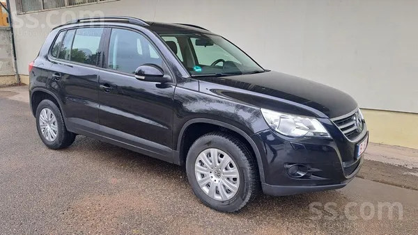 Volkswagen Izcils auto tikko no Vācijas VW Tiguan 1.4i (110kw