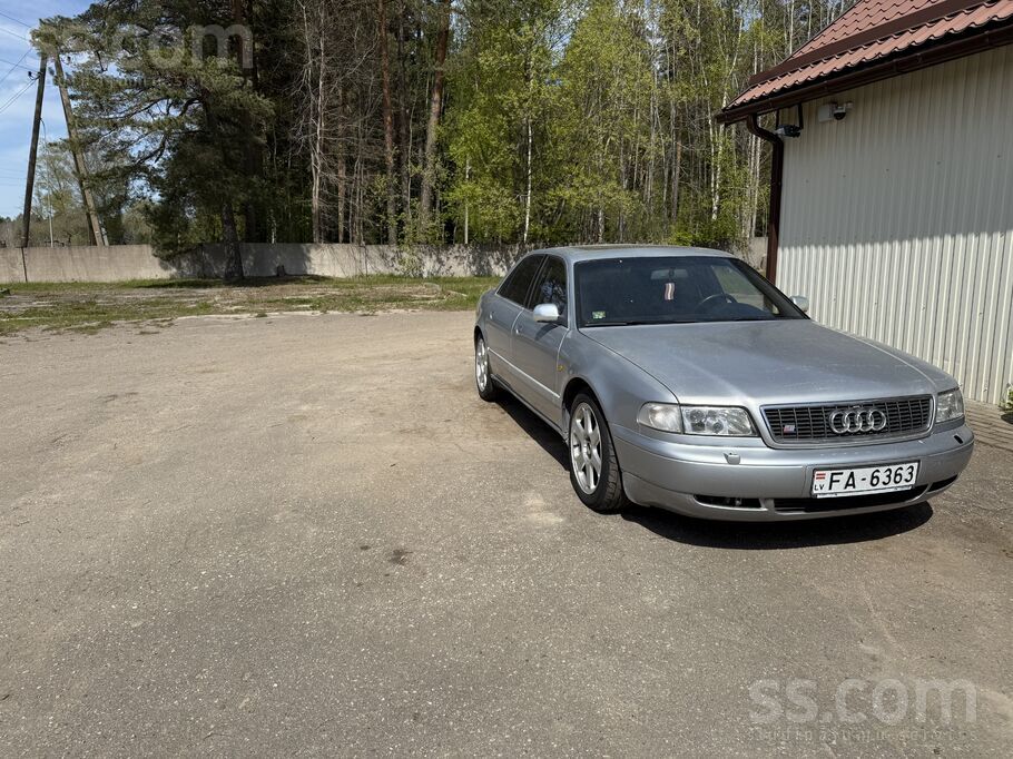 Audi S8 4.2l, Benzīns, Quattro, Automāts.
Bilstein Amortizatori.
Oriģinā