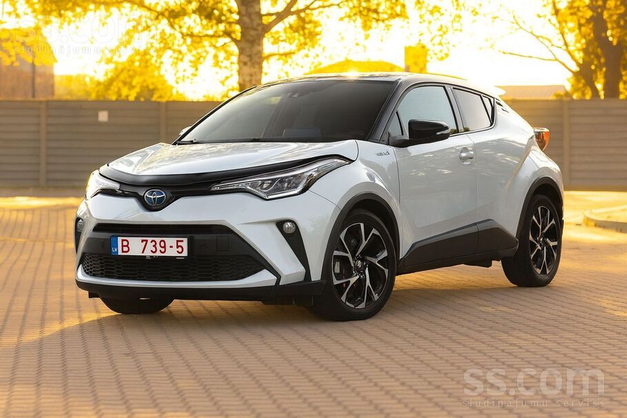 Uzņēmums_Pārdod_Toyota _C-Hr_2.0_Hybrid(112K w/152Zs). Crossover. Facelift m