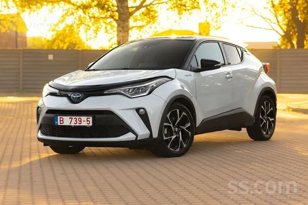 Toyota Uzņēmums_Pārdod_Toyota _C-Hr_2.0_Hybrid(112K w/152