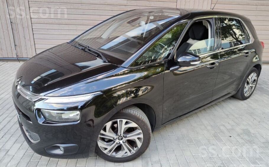 Citroen C4 Picasso Ekskluzive

Очень экономичный автомобиль. 
ТО на отлич