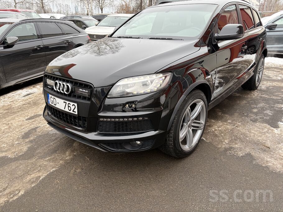 Audi Q7 S line 3.0 Dīzelis 180kw/245hp, 7 sēdvietas, lietie diski r21 ar jau