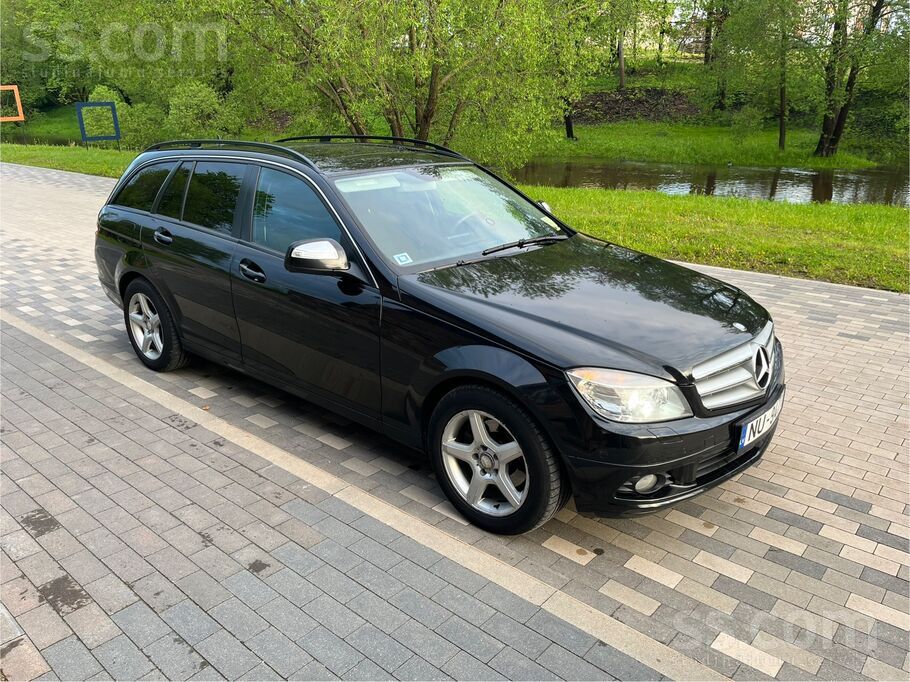 Mercedes Pardodu MB C220cdi ar labāko 125 kW dzinēju un aut