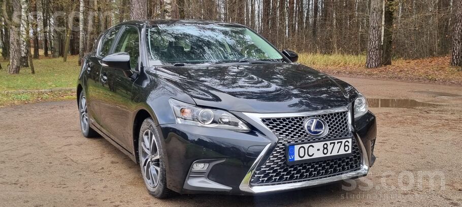 Tikko no Beļģijas. Ct200H, 152000km, 1.8 Hibrīds. 2017.g, ceļu nodoklis uz g