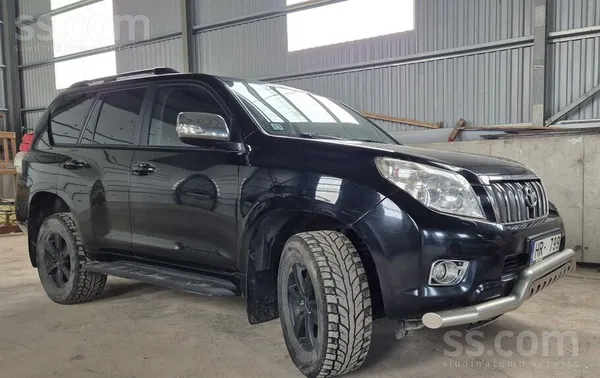 Toyota Īpašnieks pārdod Toyota Land Cruiser 150, 2013. ga