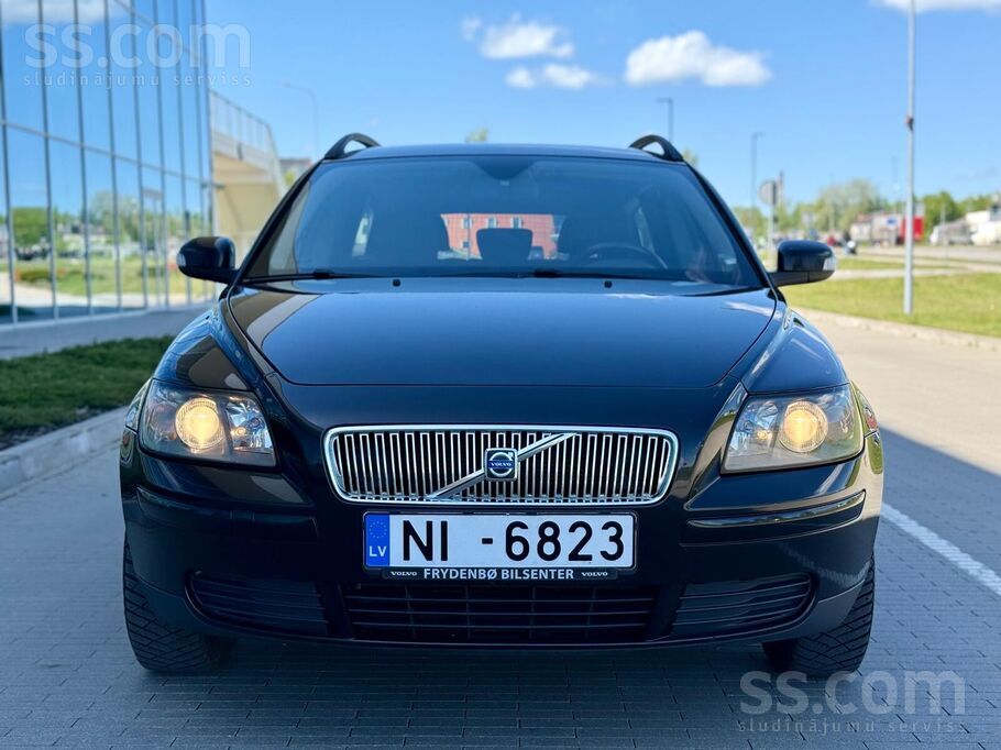 Volvo Teicamā tehniskā un vizuālā stāvoklī. Dzinējs un k