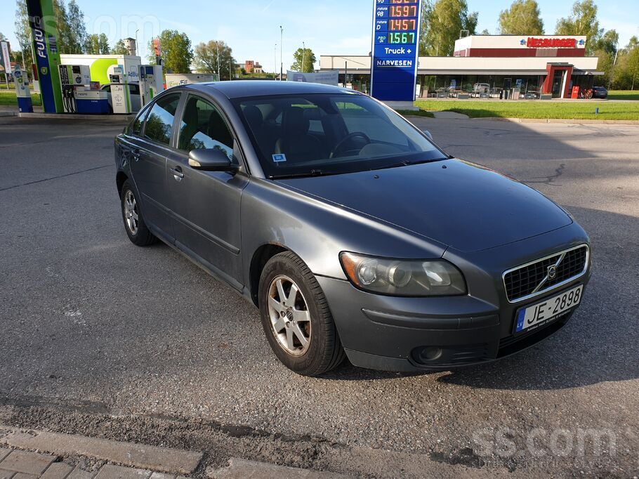 Volvo Продаю Volvo S40 1.6D, очень экономичный, хорошое 