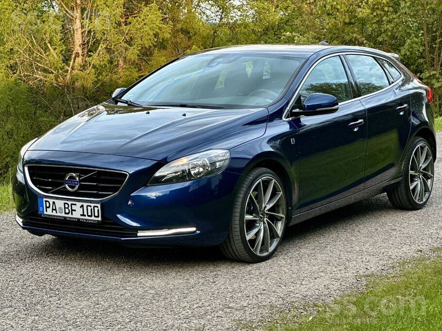 Volvo Volvo V40 Ocean Race 2.0 D3 (110kW) Tikko no Vācij