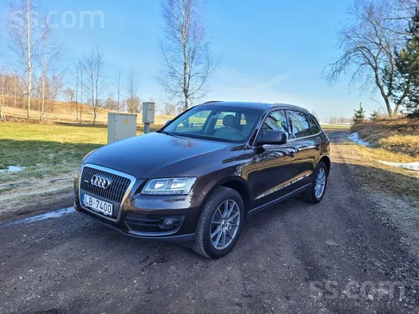 Audi Pārdodam Audi Q5, mašīnai ļoti bagātīga komplektāc