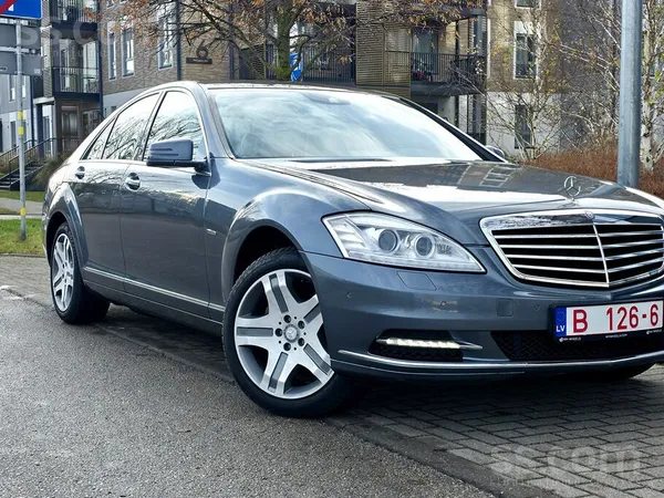 Mercedes MB S400/ Hybrid/ Airmatic/ Soft Close/ 4-zonu Klim