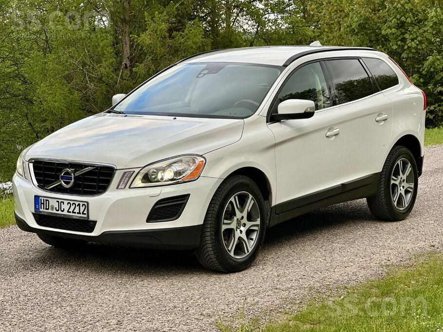 Volvo Volvo Xc60 D5 Awd 2.4D 151 kW Premium aprīkojums T
