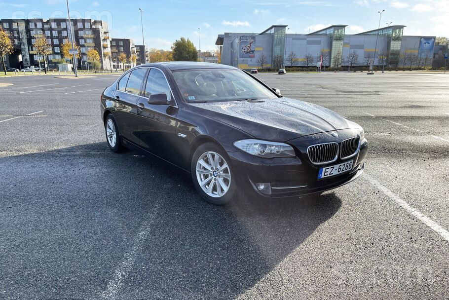 BMW Продаю BMW 530d 2012год, машина в отличном техниче