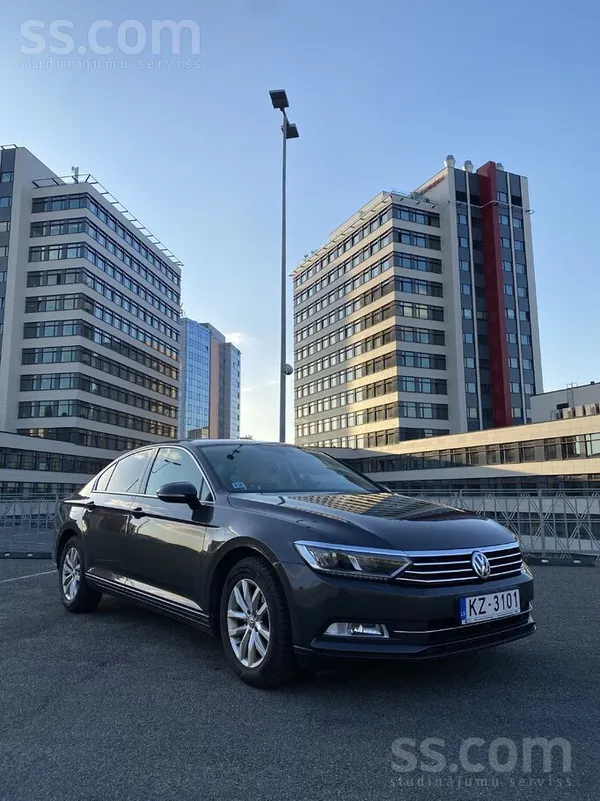 Pārdodu savu 2017 gada VW Passat 2.0 dīzeli - automāts, 110kw/150zs. Auto ti