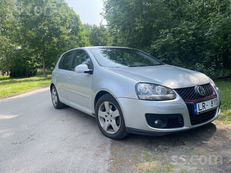 Volkswagen Pārdodu golf 5 2007.g. 125kw ar automātisku ātrumk