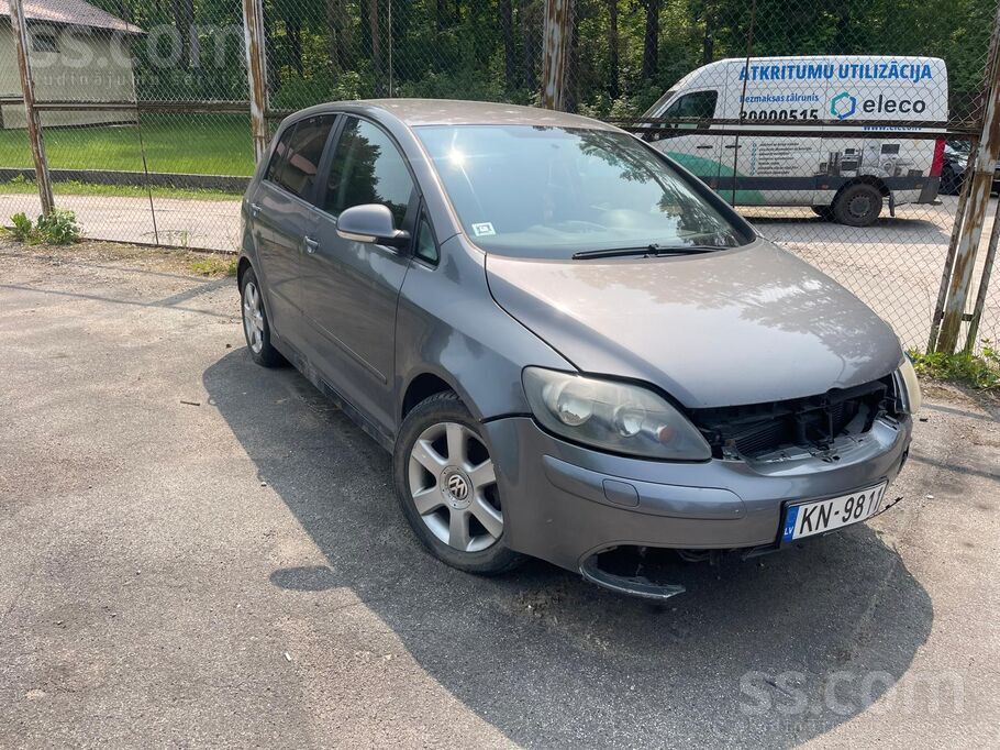 Tiek pārdots VW Golf Plus –uzticams dīzelis ar labu motoru un kārbu.
Ja me