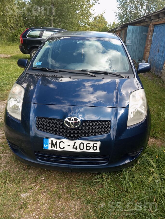 Toyota Продается Toyota Yaris 2009 года, в хорошем технич