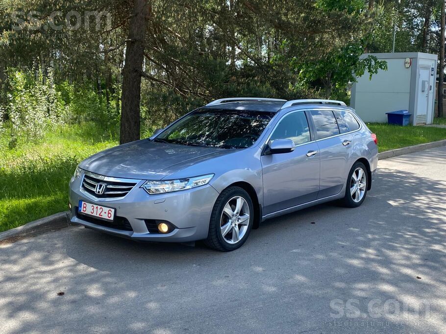 Honda Accord Tourer, ekonomisks 2.2 dīzelis, automātiskā ātrumkārba, 2 atslē