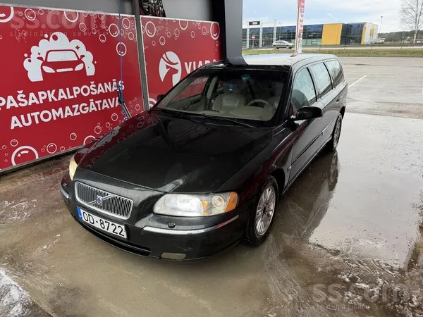 Volvo V70 2.4D ar jaunu tehnisko