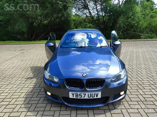 BMW Pārdod BMW 330D M sport automašīnu. BMW 330D M Spo