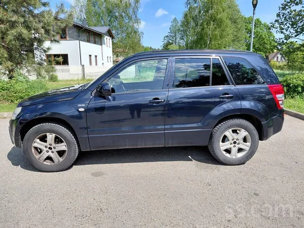 Suzuki Tiek tirgota Melnā pērle. Uzticams auto. Vienmēr s