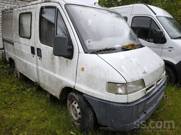 Citroen Ideāls kādam projektam vainu daļām. Ir ļoti parūsē