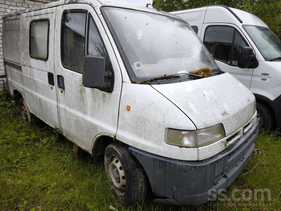 Ideāls kādam projektam vainu daļām. Ir ļoti parūsējis bet nodokļi nomaksāti.